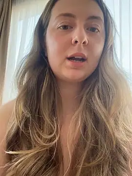 Snapshot of curvyflawless chatting on 8, 3, 2025 curvyflawless online show from 8, 3, 2025