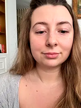 Snapshot of curvyflawless chatting on 31, 10, 2025 curvyflawless online show from 31, 10, 2025