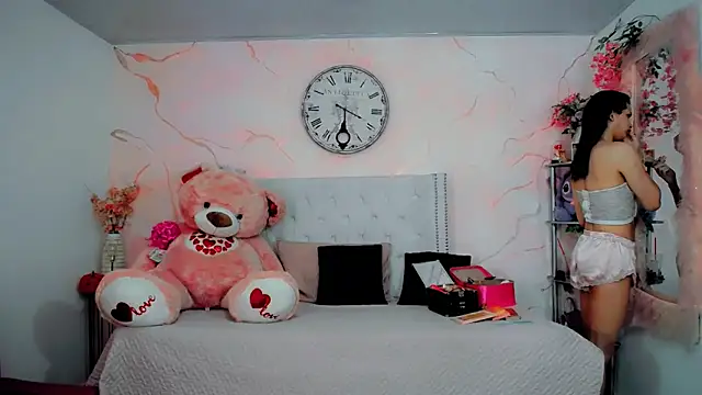 maria camilacms online show from 4, 2, 2026