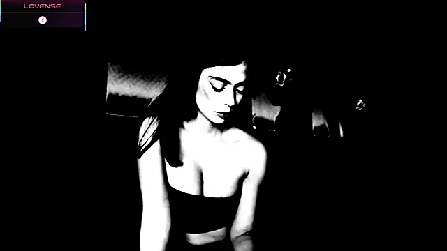 ElleDiane online show from 10, 11, 2025