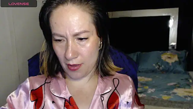 Snapshot of CATRINA-83 chatting on 13, 5, 2026 CATRINA-83 online show from 13, 5, 2026