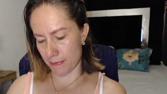 Snapshot of CATRINA-83 chatting on 20, 5, 2026 CATRINA-83 online show from 20, 5, 2026
