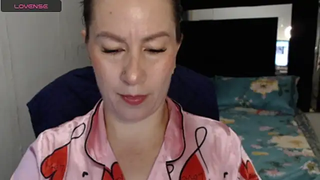 Snapshot of CATRINA-83 chatting on 12, 5, 2026 CATRINA-83 online show from 12, 5, 2026