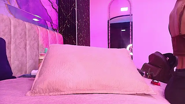 arl chloee online show from 25, 3, 2026