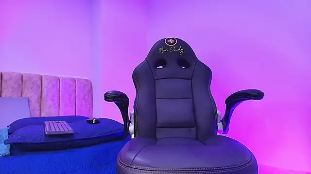 arl chloee online show from 14, 1, 2026