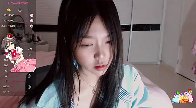 Snapshot of -Lucky_Girl chatting on 18, 2, 2025 -Lucky Girl online show from 18, 2, 2025