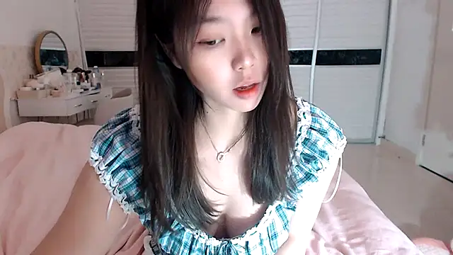 Snapshot of -Lucky_Girl chatting on 19, 3, 2025 -Lucky Girl online show from 19, 3, 2025