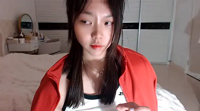 Snapshot of -Lucky_Girl chatting on 7, 3, 2025 -Lucky Girl online show from 7, 3, 2025