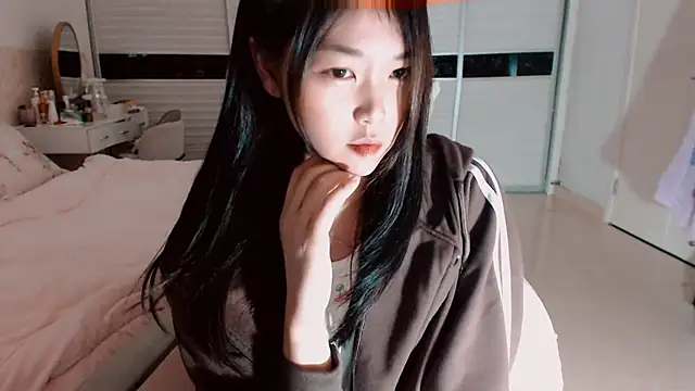 -Lucky Girl online show from 9, 2, 2026