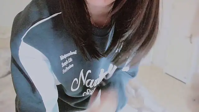 Snapshot of -Lucky_Girl chatting on 11, 10, 2025 -Lucky Girl online show from 11, 10, 2025