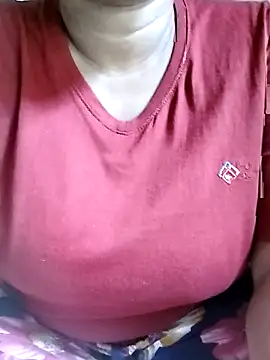 Snapshot of Quite_Malsha chatting on 4, 8, 2026 Quite Malsha online show from 4, 8, 2026