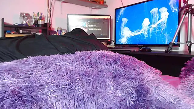 SatansWife online show from 8, 2, 2025