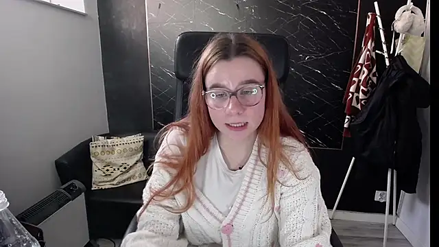littleviki7 online show from 10, 2, 2025
