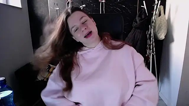 littleviki7 online show from 4, 3, 2026