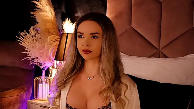 KatyaBelle online show from 8, 10, 2025