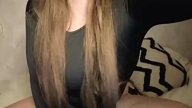 Sweetninaaa online show from 7, 11, 2025