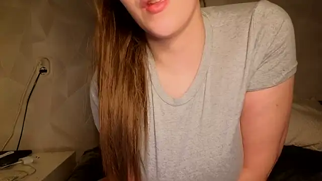 Sweetninaaa online show from 2, 4, 2026