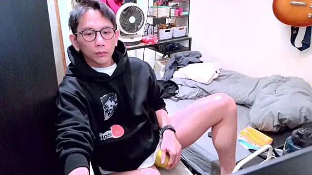 Snapshot of UndreamtM chatting on 20, 2, 2026 UndreamtM online show from 20, 2, 2026