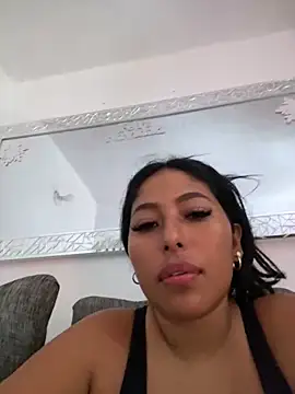 emmyjhonson07 online show from 2, 12, 2024