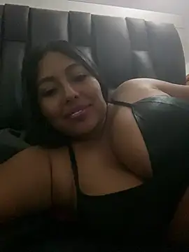 emmyjhonson07 online show from 16, 1, 2025
