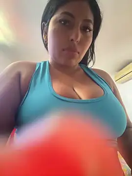 emmyjhonson07 online show from 10, 9, 2025