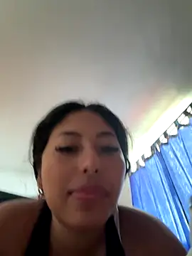 Snapshot of emmyjhonson07 chatting on 29, 10, 2025 emmyjhonson07 online show from 29, 10, 2025