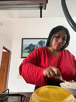 emmyjhonson07 online show from 4, 12, 2024