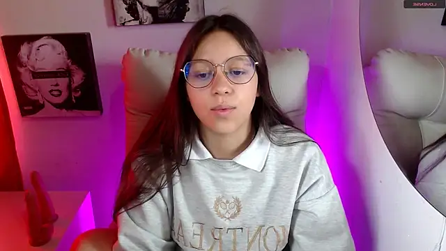 SamanthaRoldaan online show from 18, 11, 2025