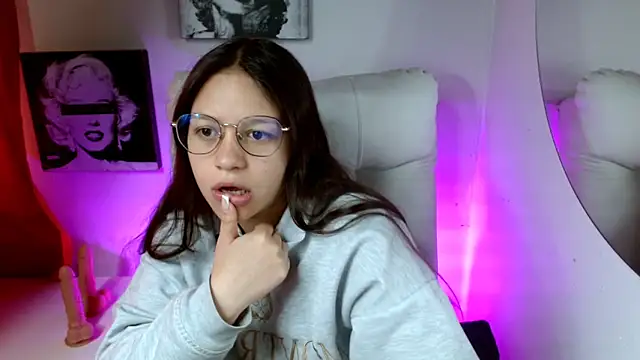 SamanthaRoldaan online show from 20, 2, 2026