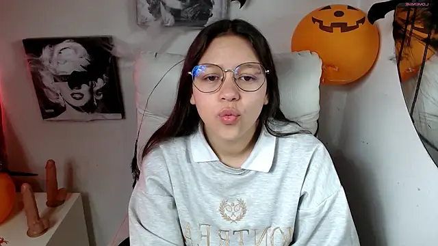 SamanthaRoldaan online show from 28, 10, 2025