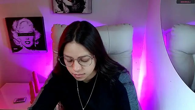 SamanthaRoldaan online show from 7, 2, 2026