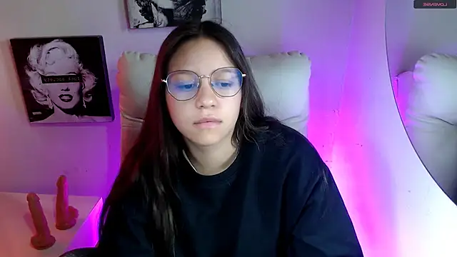 SamanthaRoldaan online show from 22, 11, 2025