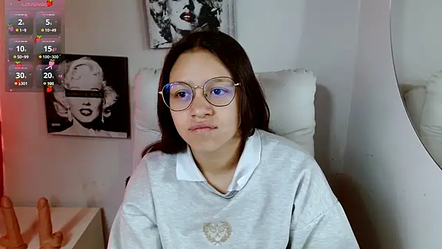 SamanthaRoldaan online show from 6, 10, 2025