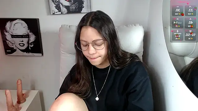 SamanthaRoldaan online show from 13, 11, 2025