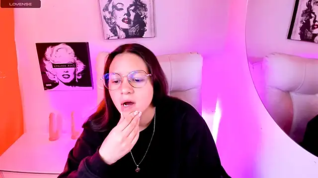 SamanthaRoldaan online show from 26, 3, 2026