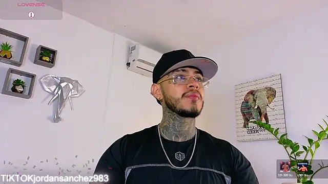 JordanSmiith  online show from 10, 2, 2026