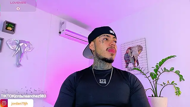 JordanSmiith  online show from 4, 6, 2026