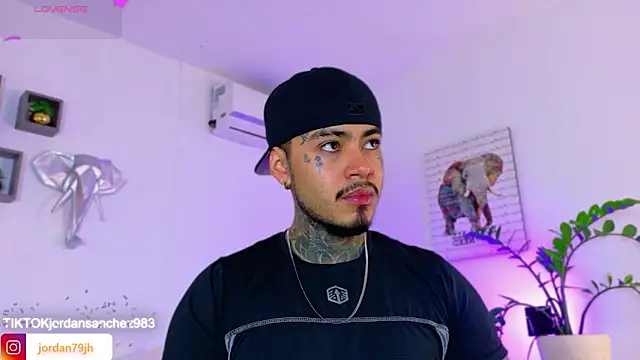 JordanSmiith  online show from 3, 4, 2026