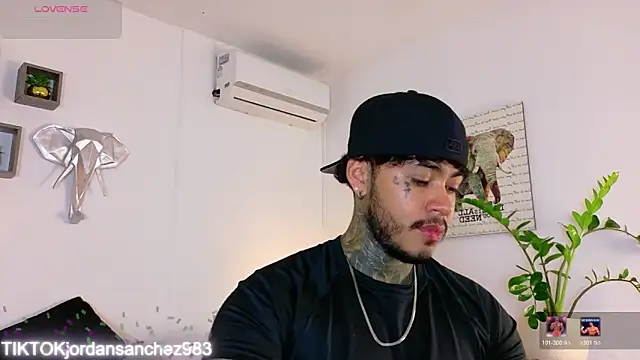 JordanSmiith  online show from 3, 2, 2026