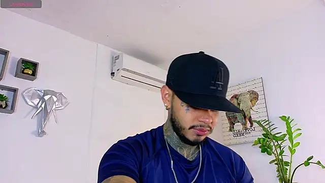 JordanSmiith  online show from 17, 2, 2026