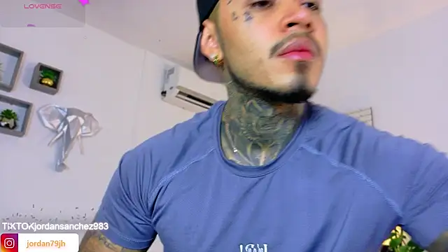 JordanSmiith  online show from 13, 3, 2026