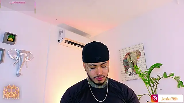 Snapshot of JordanSmiith_ chatting on 10, 7, 2026 JordanSmiith online show from 10, 7, 2026