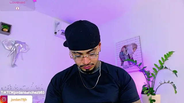 JordanSmiith  online show from 25, 3, 2026