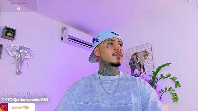 JordanSmiith  online show from 15, 5, 2026
