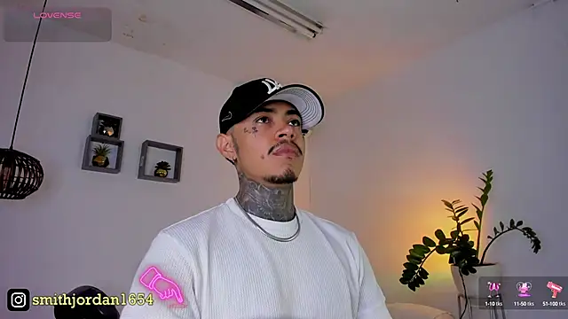 JordanSmiith  online show from 28, 2, 2025