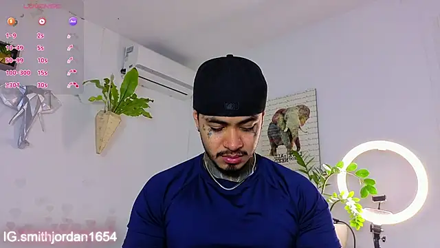 JordanSmiith  online show from 25, 11, 2025