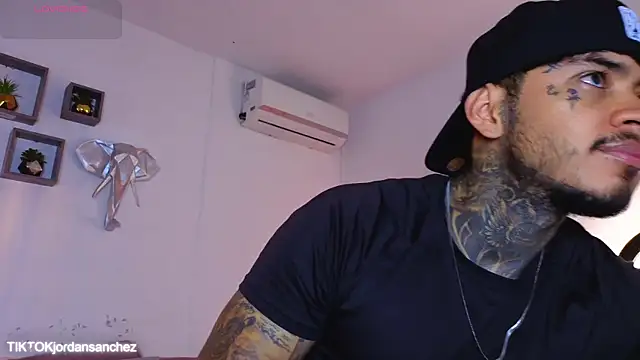 JordanSmiith  online show from 7, 1, 2026