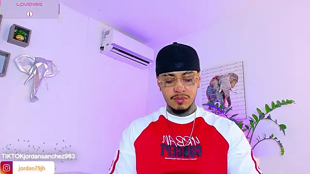 JordanSmiith  online show from 16, 5, 2026