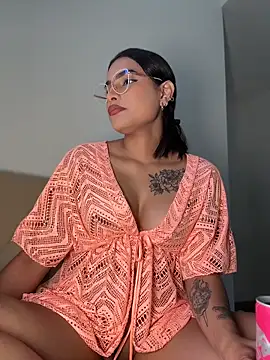 Snapshot of maykka chatting on 14, 5, 2026 maykka online show from 14, 5, 2026