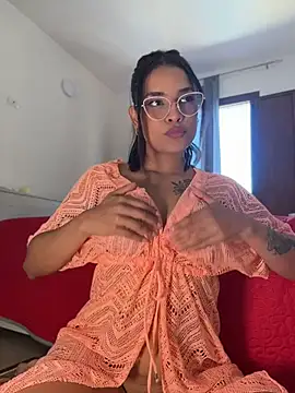 Snapshot of maykka chatting on 11, 5, 2026 maykka online show from 11, 5, 2026